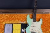 Fender Custom Shop Ltd Edition Namm 2018 62 Stratocaster Heavy Relic Surf Green over 3 Tone Sunburst.jpg